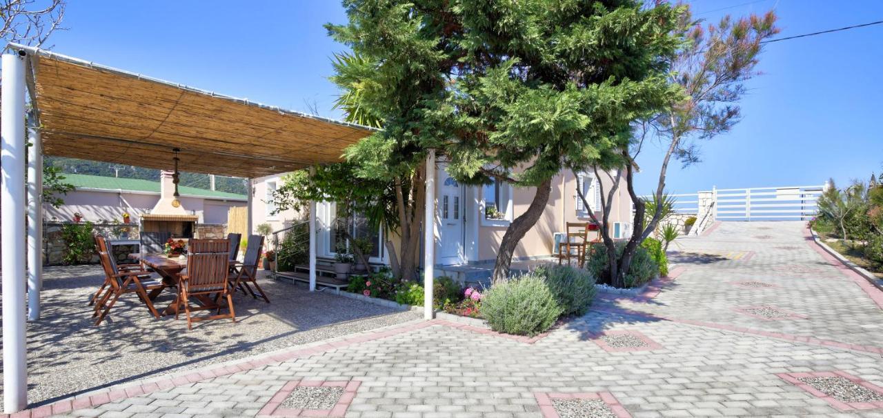 Rontos House, Seaside Villa Agios Ioannis  Buitenkant foto
